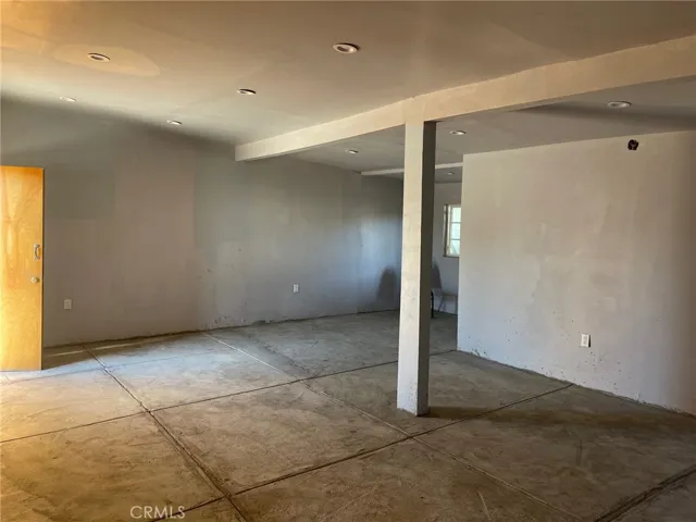 10322 Hawthorne Boulevard, Inglewood, California 90304
