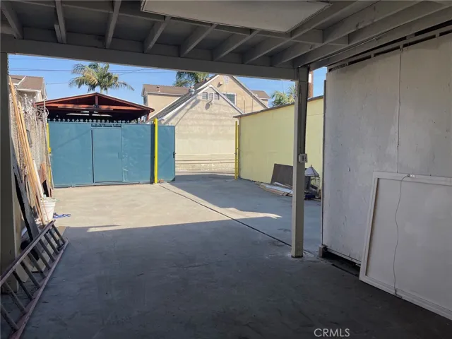10322 Hawthorne Boulevard, Inglewood, California 90304