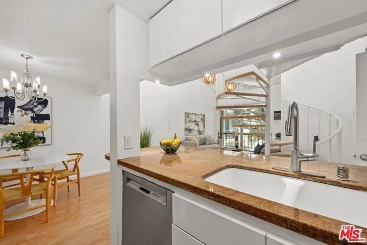 1440 Veteran Avenue 526, Los Angeles, California 90024