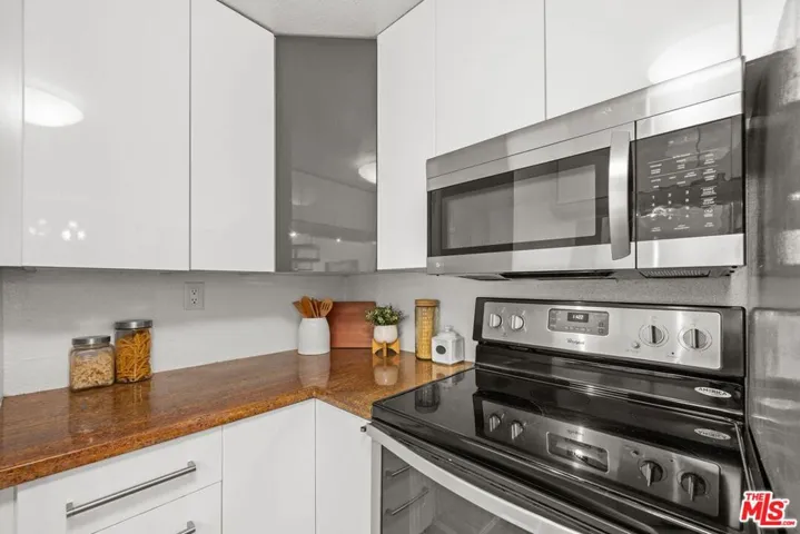1440 Veteran Avenue 526, Los Angeles, California 90024