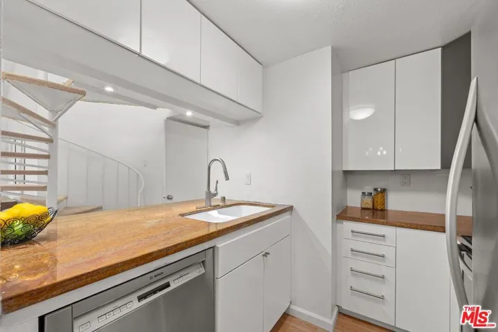 1440 Veteran Avenue 526, Los Angeles, California 90024