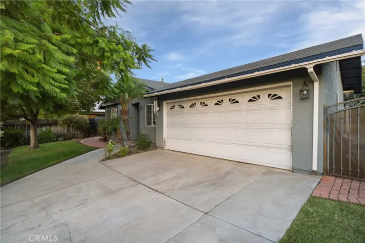 922 Pontenova Avenue, Hacienda Heights, California 91745