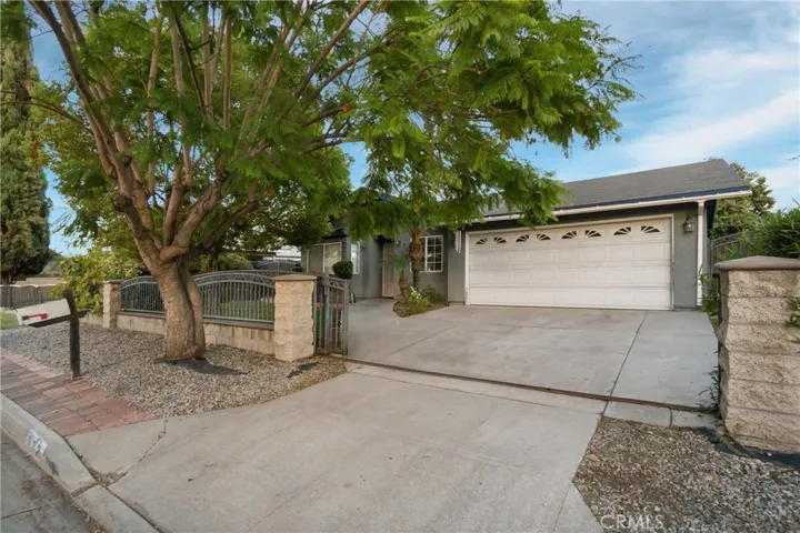 922 Pontenova Avenue, Hacienda Heights, California 91745