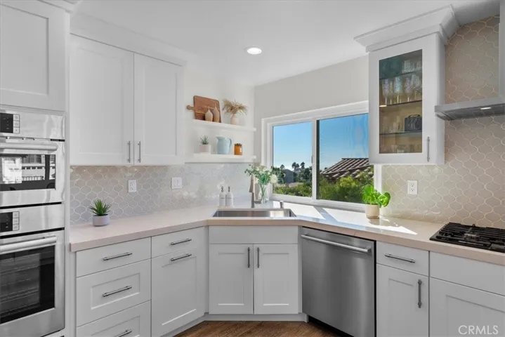 6504 Sandy Point Court, Rancho Palos Verdes, California 90275