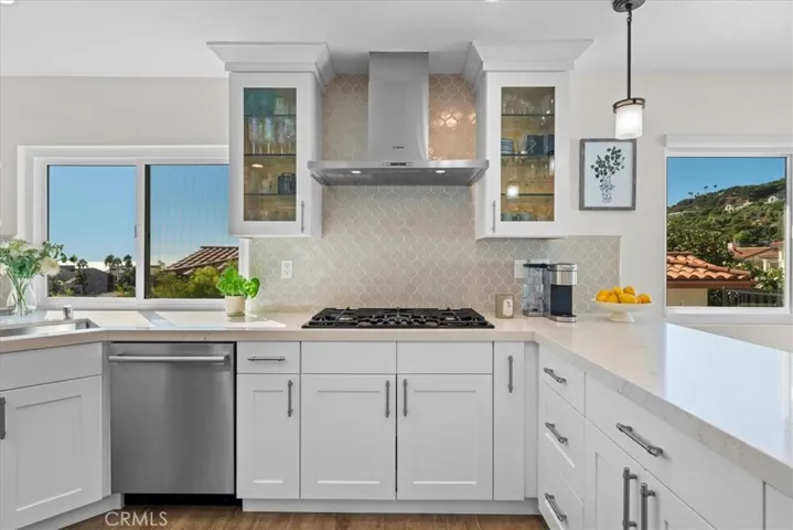 6504 Sandy Point Court, Rancho Palos Verdes, California 90275