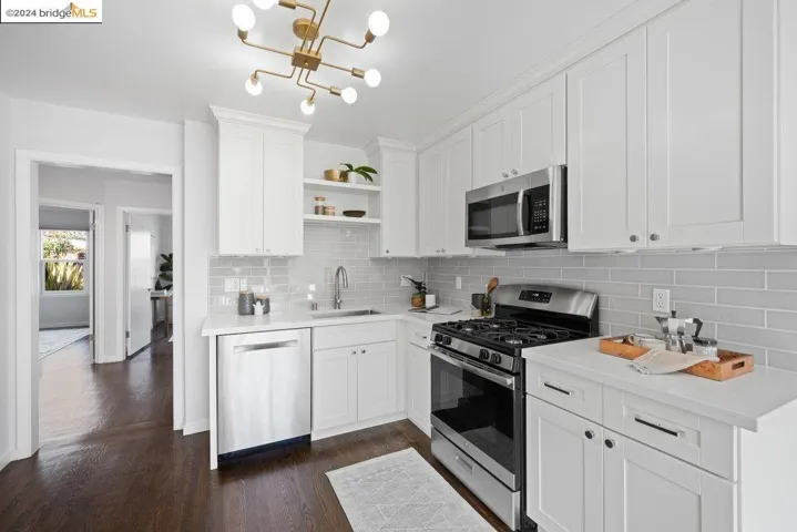 136 Majestic Ave, San Francisco, California 94112