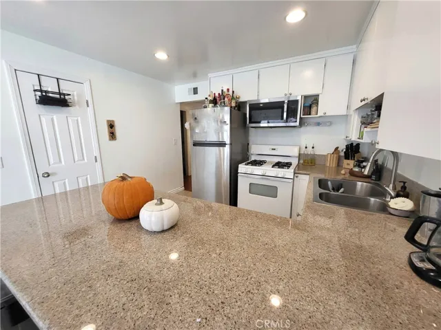 17932 Ranch Drive 21, Yorba Linda, California 92886