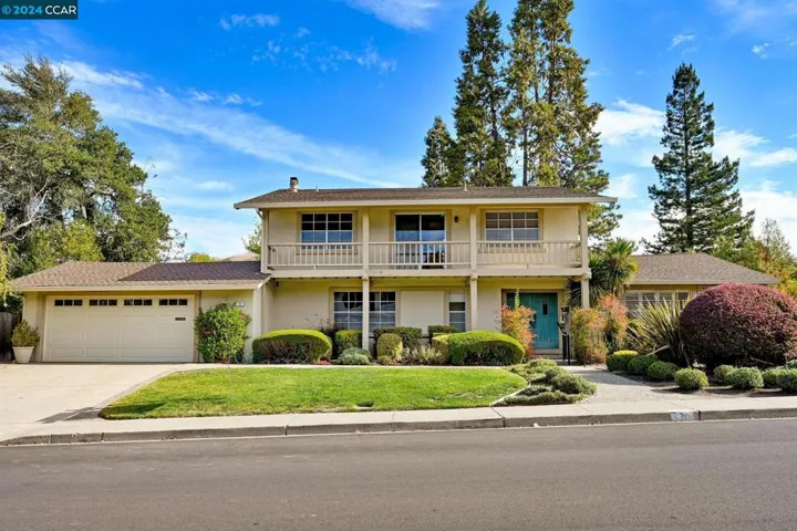 71 Shuey Dr, Moraga, California 94556