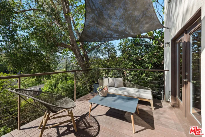 3326 Charleston Way, Los Angeles, California 90068