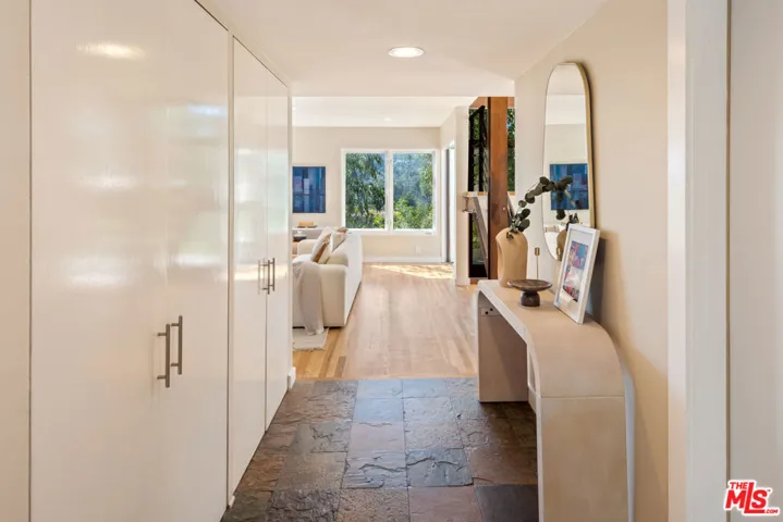 3326 Charleston Way, Los Angeles, California 90068