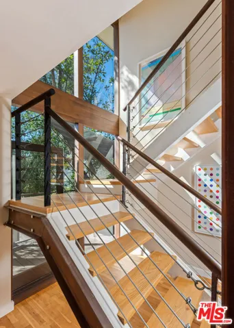 3326 Charleston Way, Los Angeles, California 90068