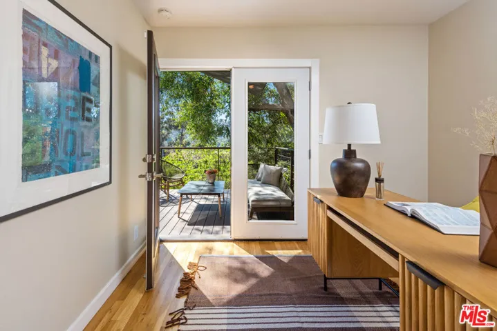 3326 Charleston Way, Los Angeles, California 90068