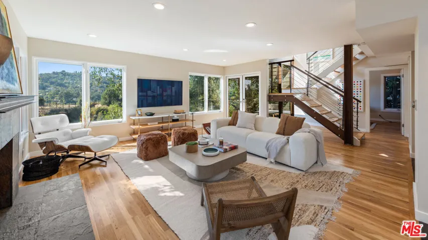 3326 Charleston Way, Los Angeles, California 90068
