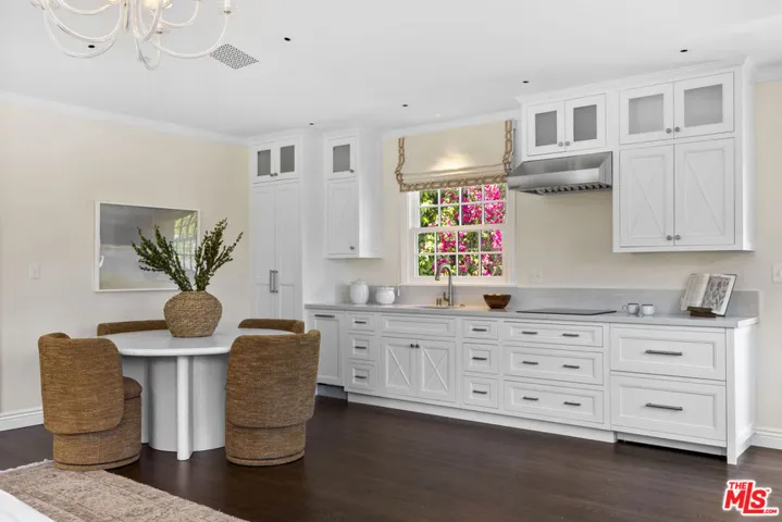 1401 N Doheny Drive, Los Angeles, California 90069