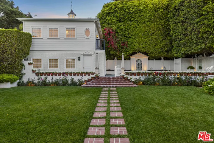 1401 N Doheny Drive, Los Angeles, California 90069