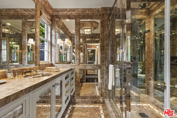1401 N Doheny Drive, Los Angeles, California 90069