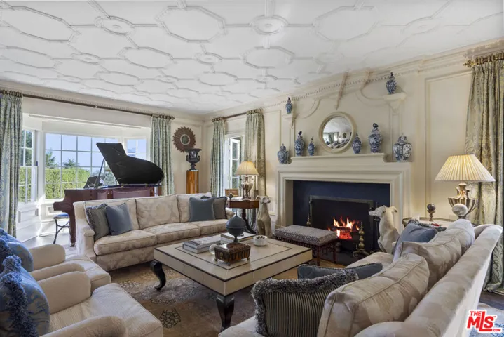 1401 N Doheny Drive, Los Angeles, California 90069