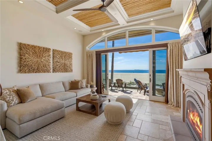61 A Surfside, Surfside, California 90743