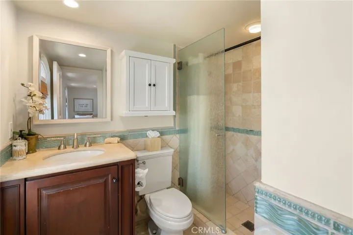 2nd bedroom ensuite