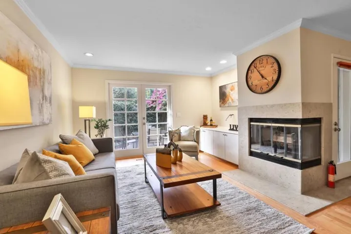 700 Chiquita Avenue 5, Mountain View, California 94041