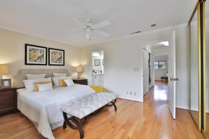 700 Chiquita Avenue 5, Mountain View, California 94041