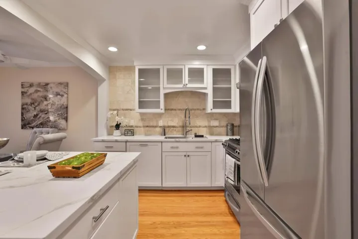 700 Chiquita Avenue 5, Mountain View, California 94041