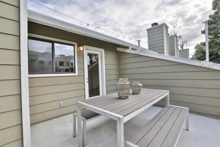 700 Chiquita Avenue 5, Mountain View, California 94041