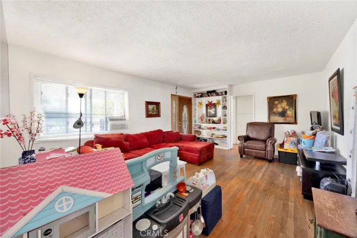 4732 Main Street, Yorba Linda, California 92886