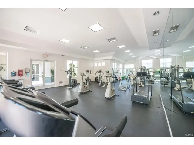 2253 Martin 120, Irvine, California 92612