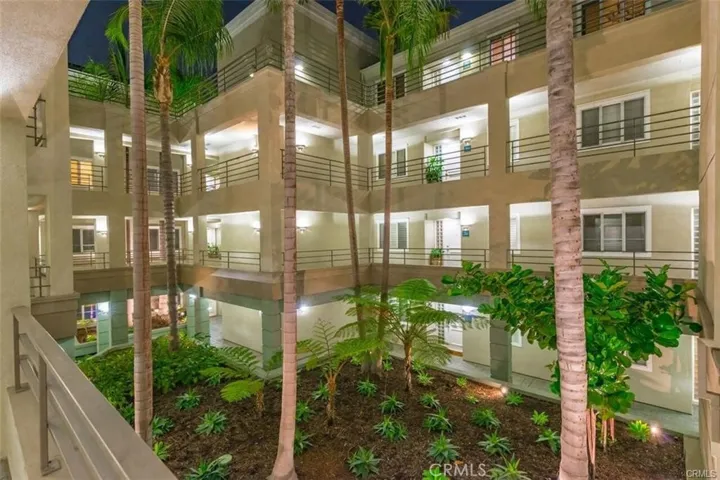 2253 Martin 120, Irvine, California 92612