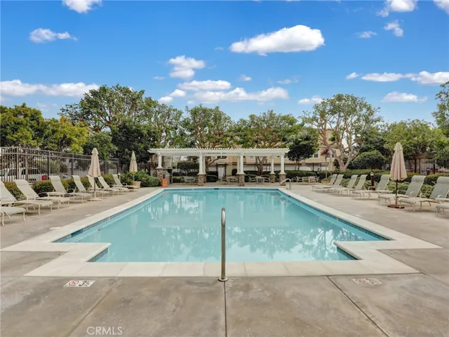 Coummunity Club/Pool