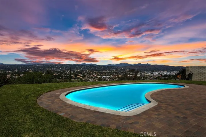 751 S Country Hills Drive, La Habra, California 90631