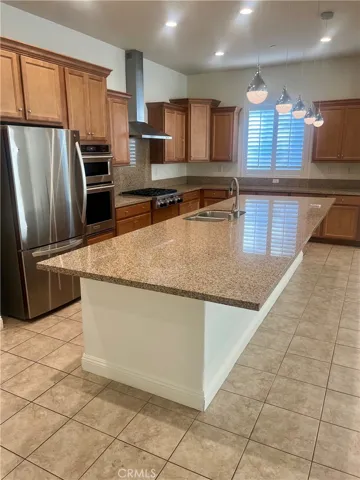 8401 Statley Court, West Hills, California 91304