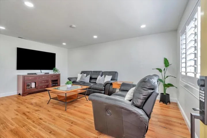 3531 Earl Drive, Santa Clara, California 95051