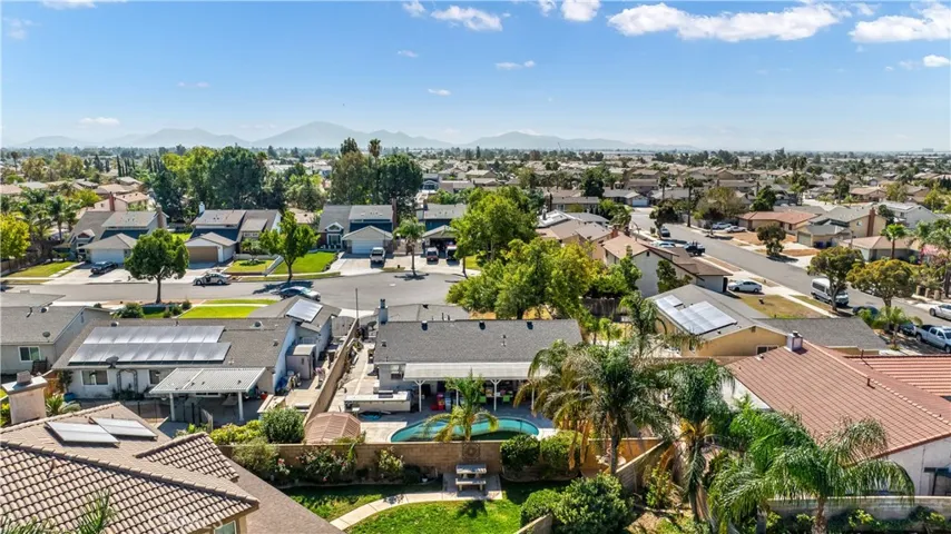 15600 Jackson Drive, Fontana, California 92336