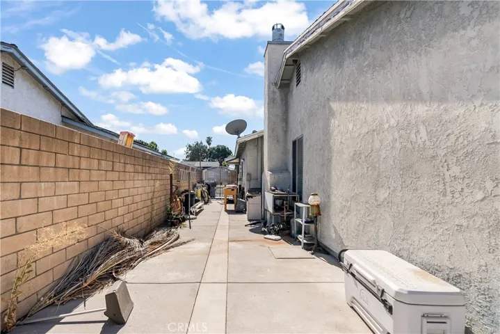 15600 Jackson Drive, Fontana, California 92336