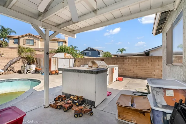 15600 Jackson Drive, Fontana, California 92336