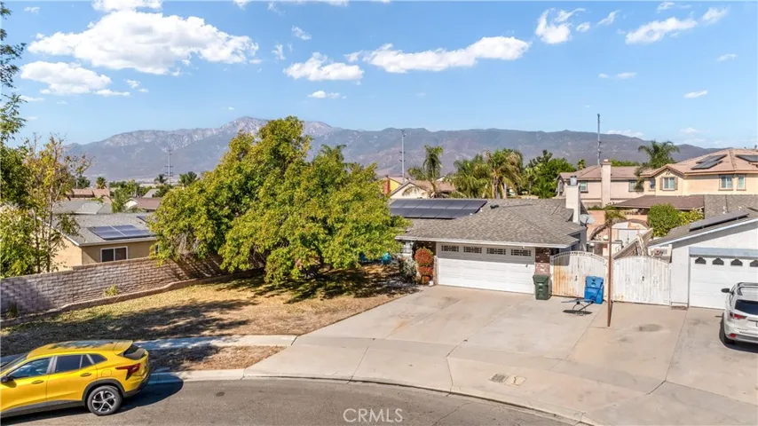 15600 Jackson Drive, Fontana, California 92336