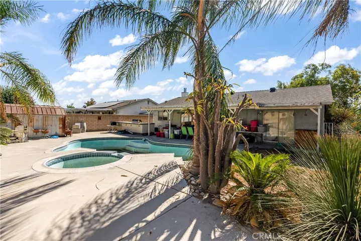 15600 Jackson Drive, Fontana, California 92336