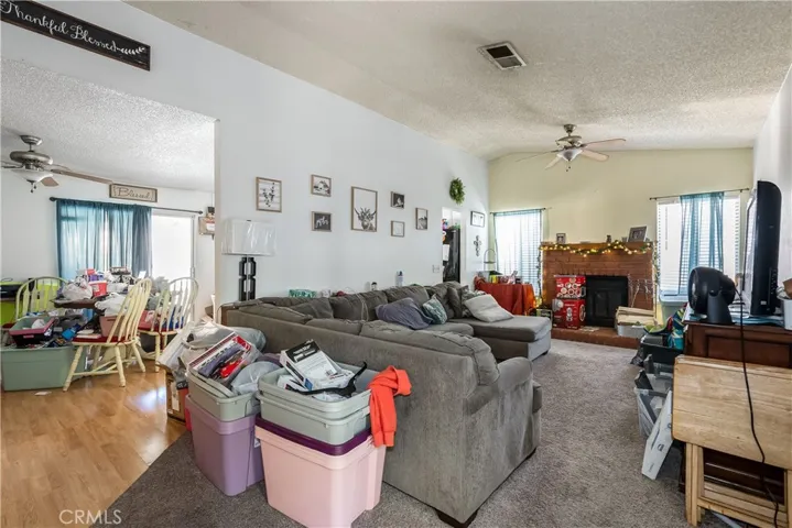 15600 Jackson Drive, Fontana, California 92336