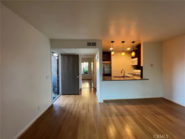 80 Lemon Grove, Irvine, California 92618