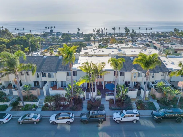 2140 Orinda Dr E, Cardiff By The Sea, California 92007