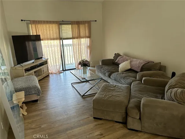 525 S Ranch View Circle 6, Anaheim, California 92807