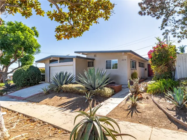 2010 W Macarthur Street, Rancho Palos Verdes, California 90275