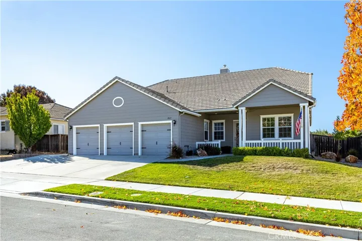 2611 Silverwood Way, Paso Robles, California 93446