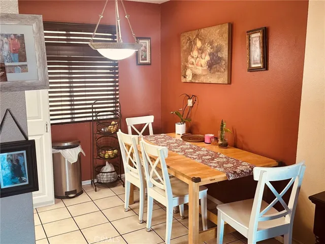 Dinning area

