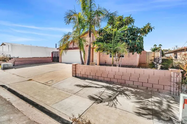 9143 Reagan Rd, San Diego, California 92126