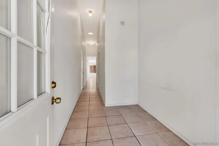 9143 Reagan Rd, San Diego, California 92126