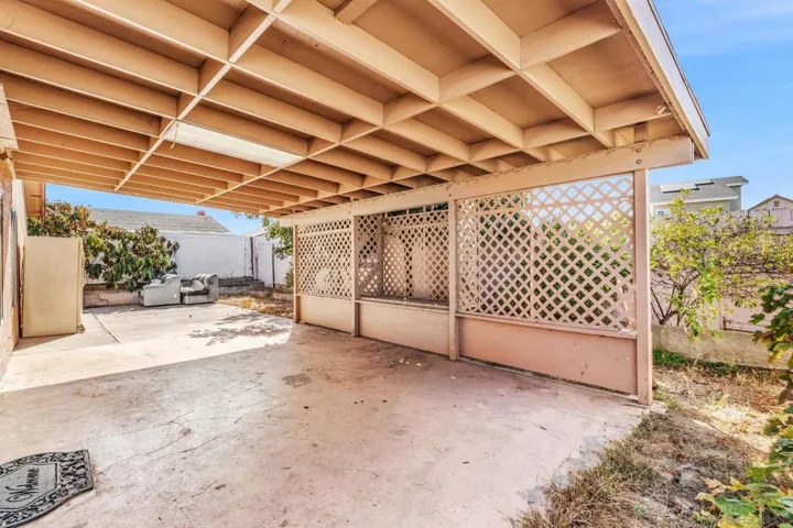 9143 Reagan Rd, San Diego, California 92126