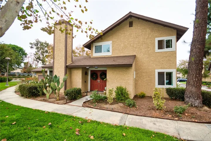 2806 Oak Creek Drive C, Ontario, California 91761